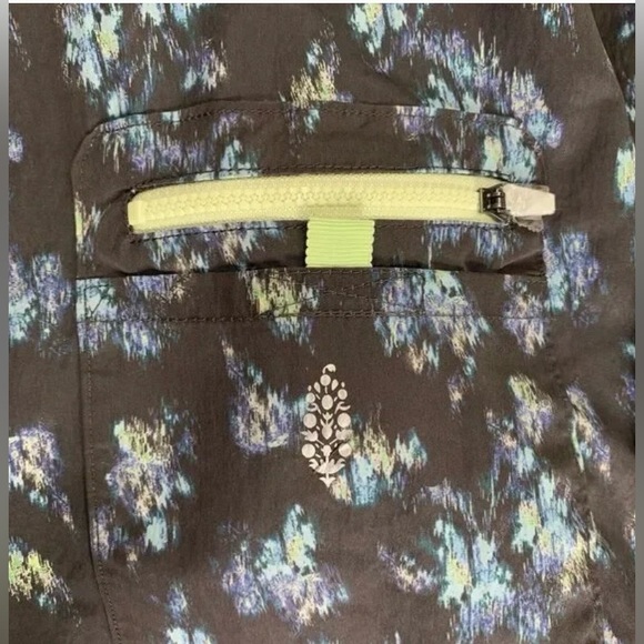 FREE PEOPLE MOVEMENT Break My Heart Jacket, size L - Picture 7 of 8